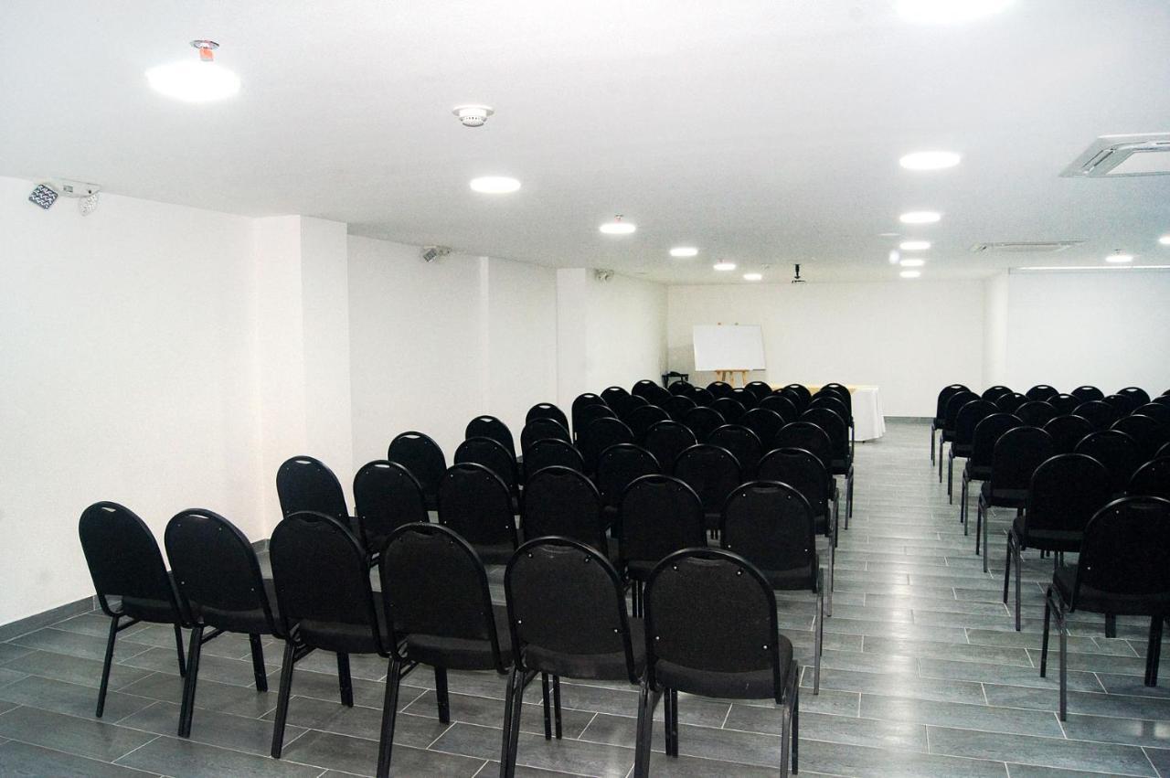Hotel Cafeira Pereira Bagian luar foto