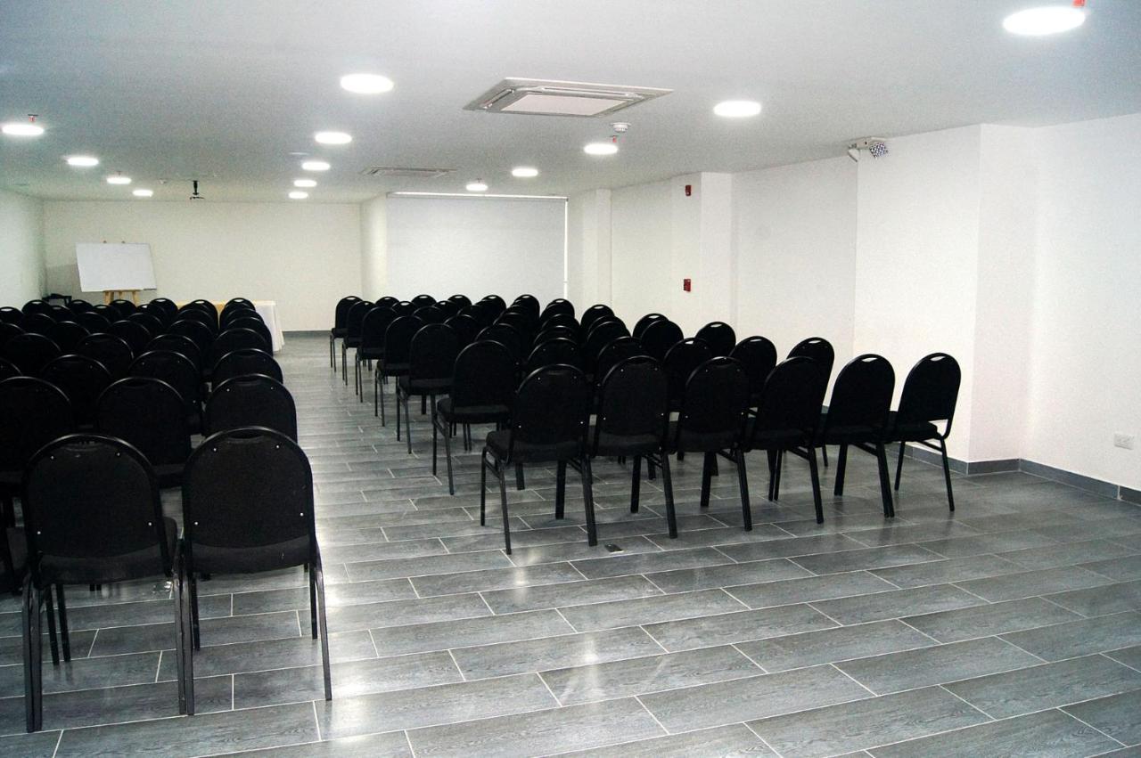Hotel Cafeira Pereira Bagian luar foto