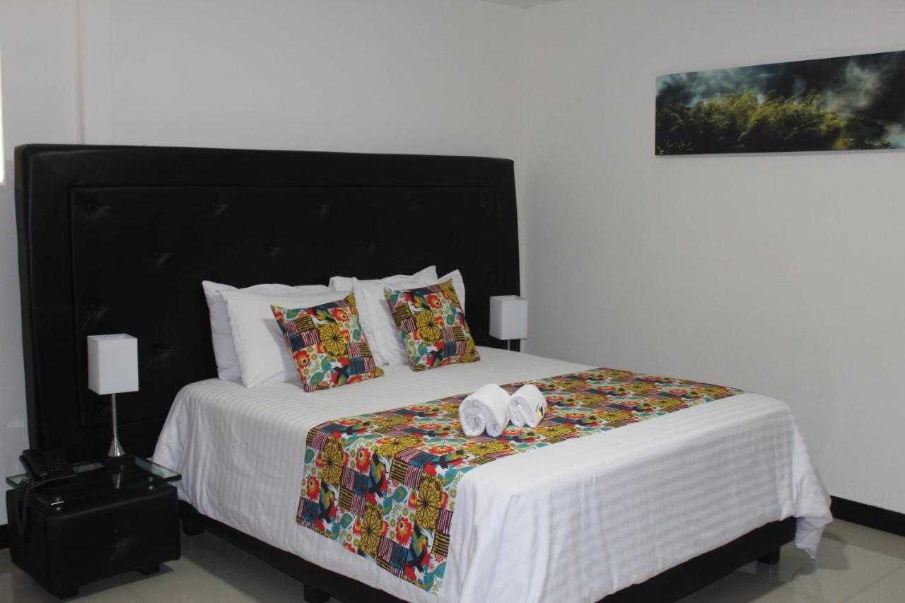 Hotel Cafeira Pereira Bagian luar foto